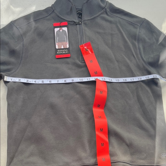 Banana Republic Men's Zip-Up Gray Sweater medium NWT - Picture 6 of 10